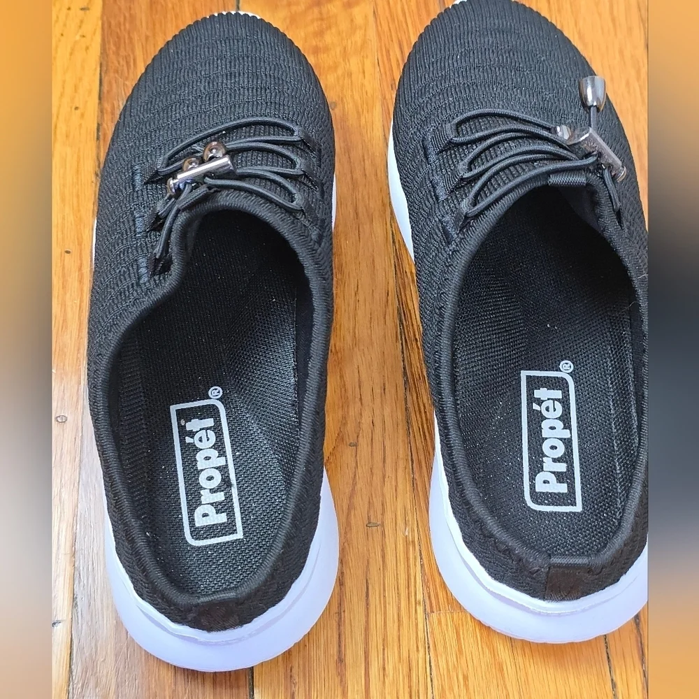 Propét Black Slip On Sneakers Size 5M